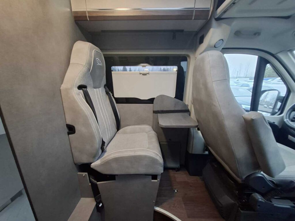 Pössl Liberty 2022 Harmaa