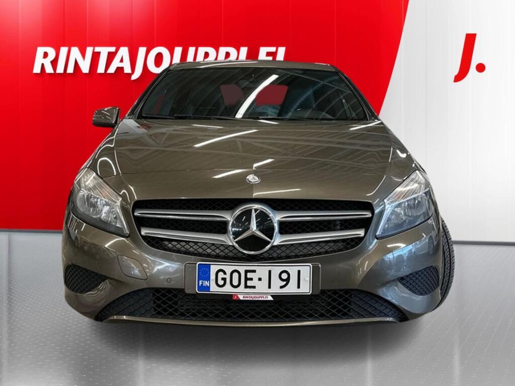 Mercedes-Benz A 2013 Harmaa