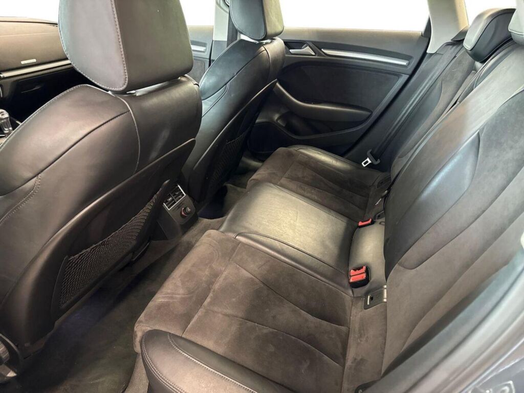 Audi A3 2016 Harmaa