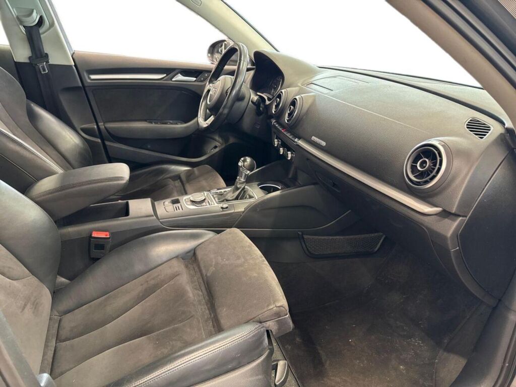 Audi A3 2016 Harmaa