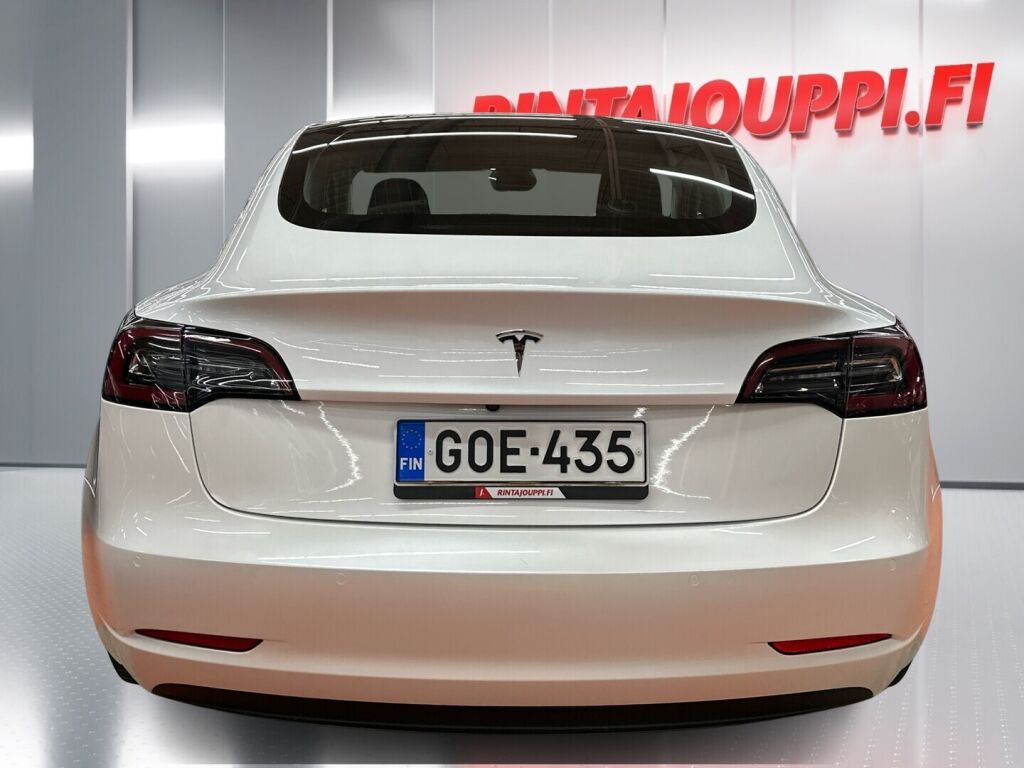 Tesla Model 3 2020 Valkoinen