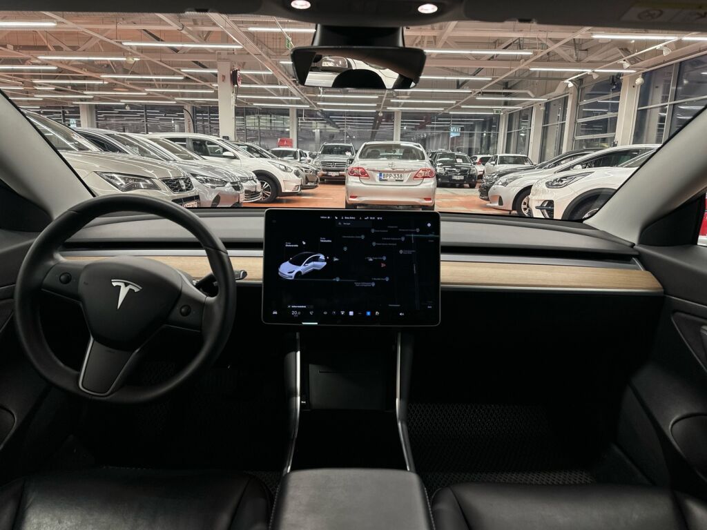 Tesla Model 3 2020 Valkoinen