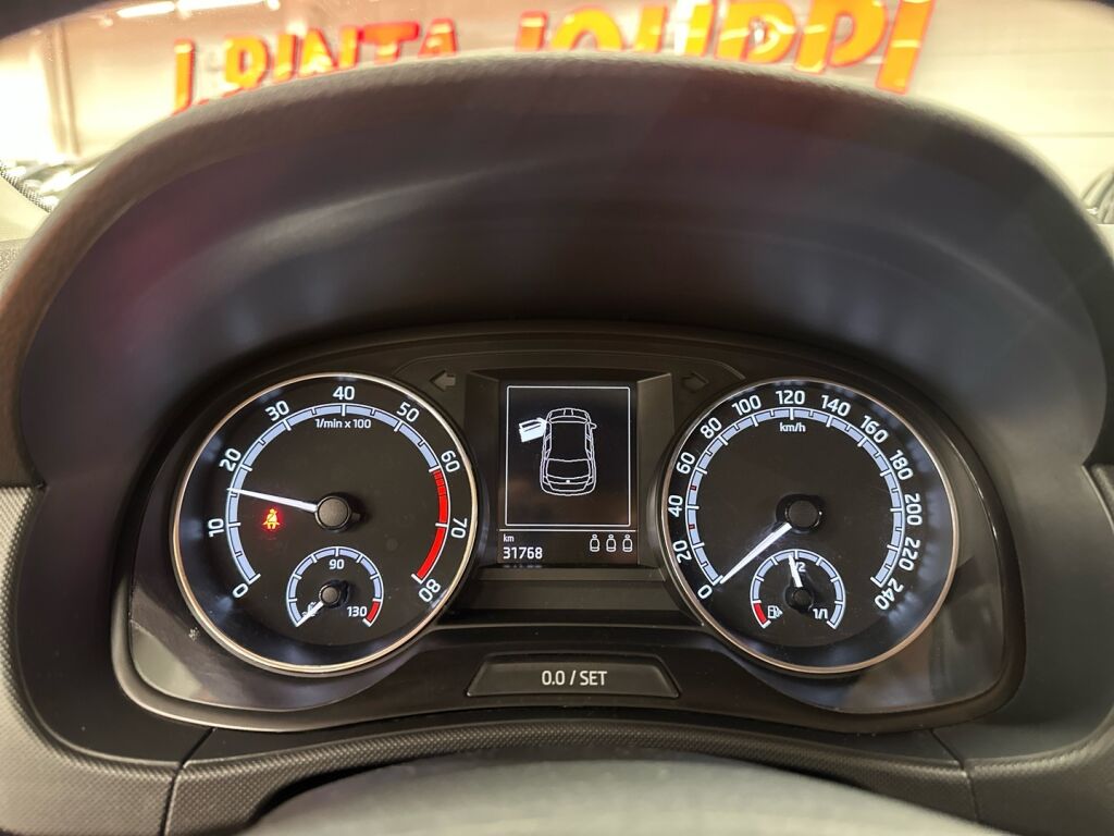 Skoda Fabia 2020 Valkoinen