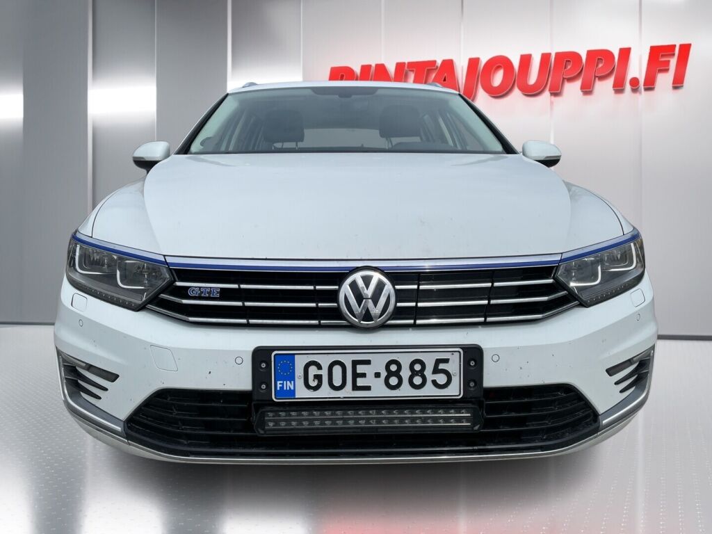 Volkswagen Passat 2016 Valkoinen