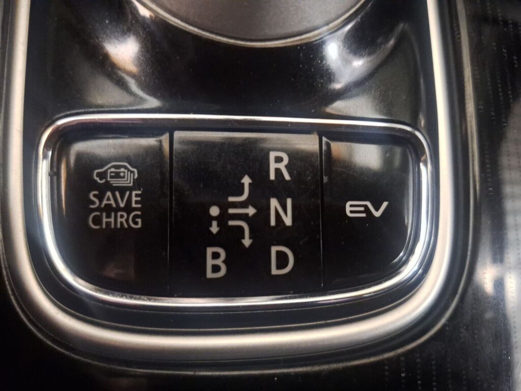 Mitsubishi Outlander PHEV 2019 Valkoinen