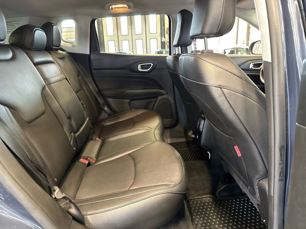 Jeep Compass 2022 Sininen