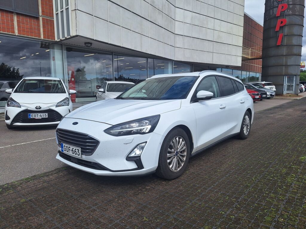 Ford Focus 2020 Valkoinen