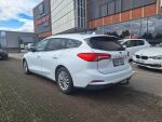 Ford Focus 2020 Valkoinen
