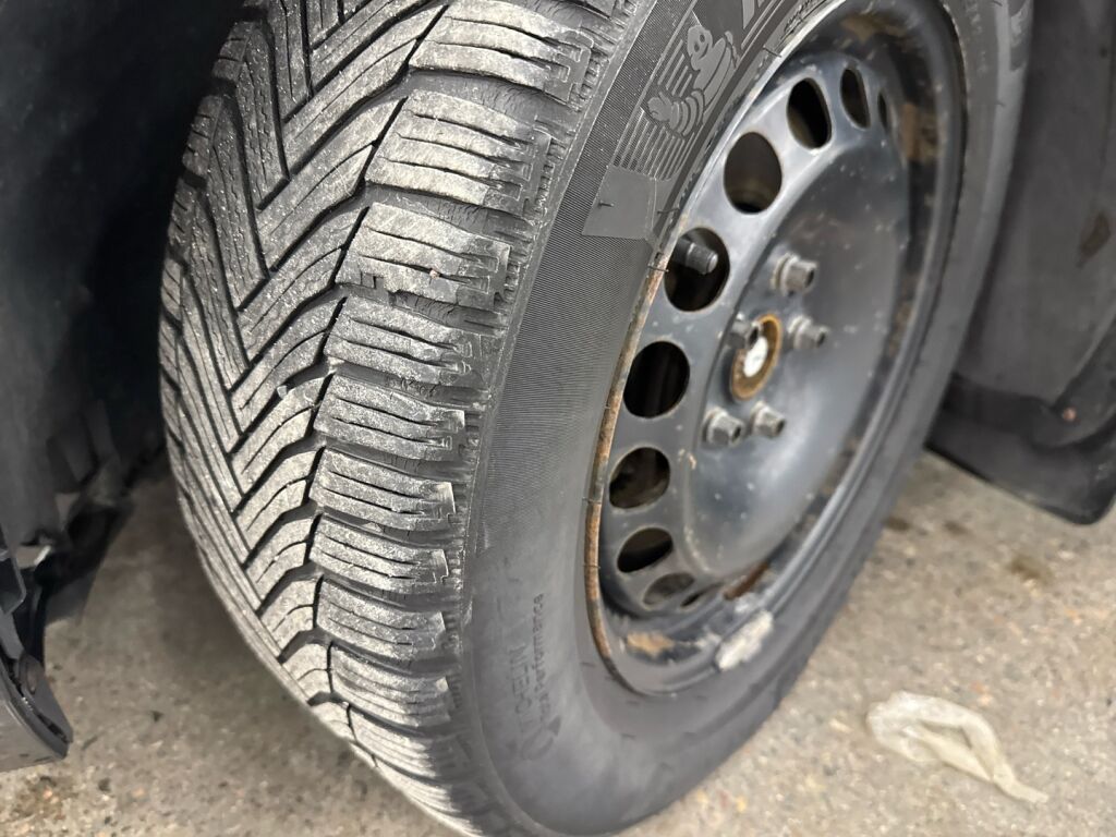 Skoda Superb 2015 Musta