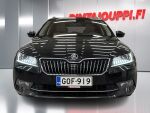 Skoda Superb 2015 Musta