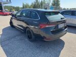 Skoda Octavia 2020 Musta