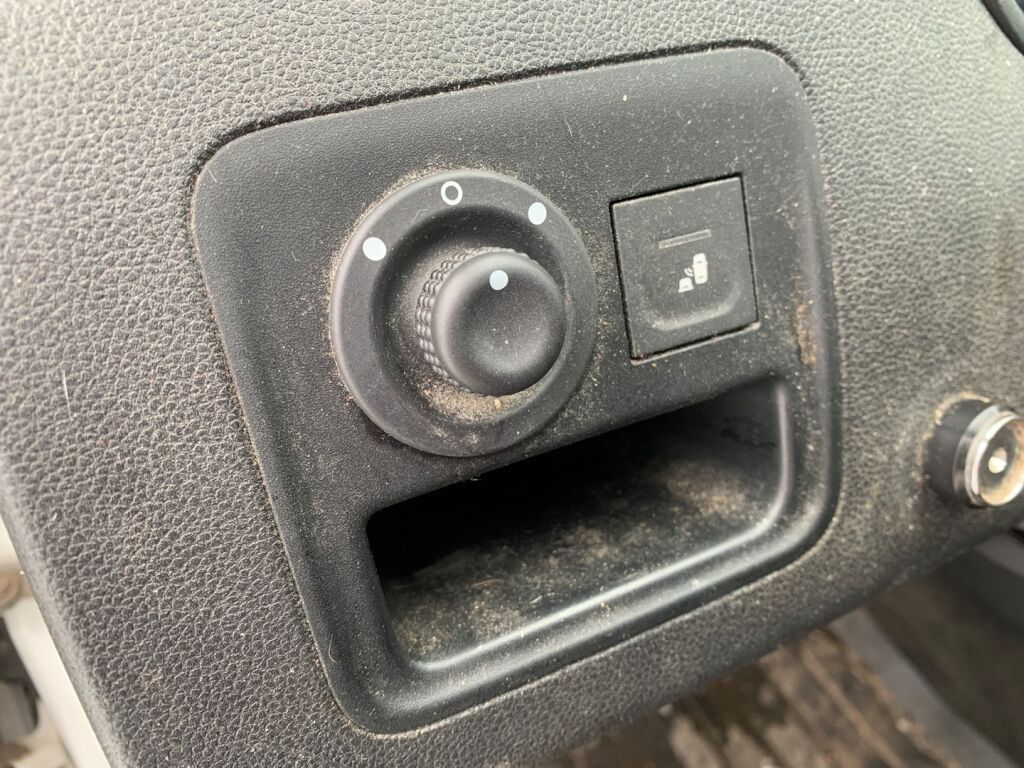 Dacia Duster 2020 Valkoinen