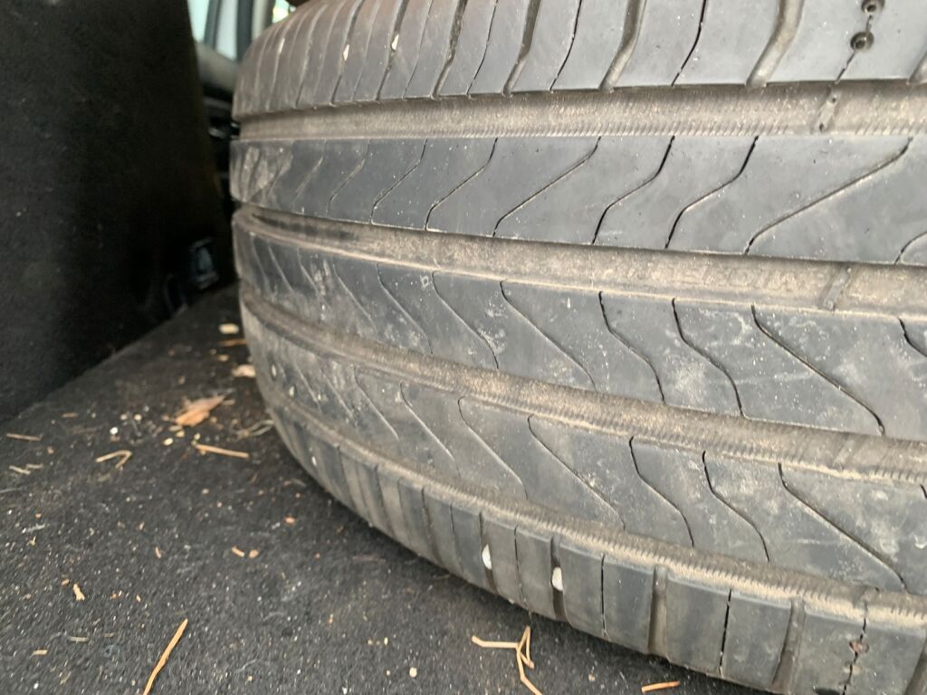 Dacia Duster 2020 Valkoinen