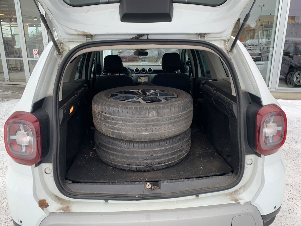 Dacia Duster 2020 Valkoinen