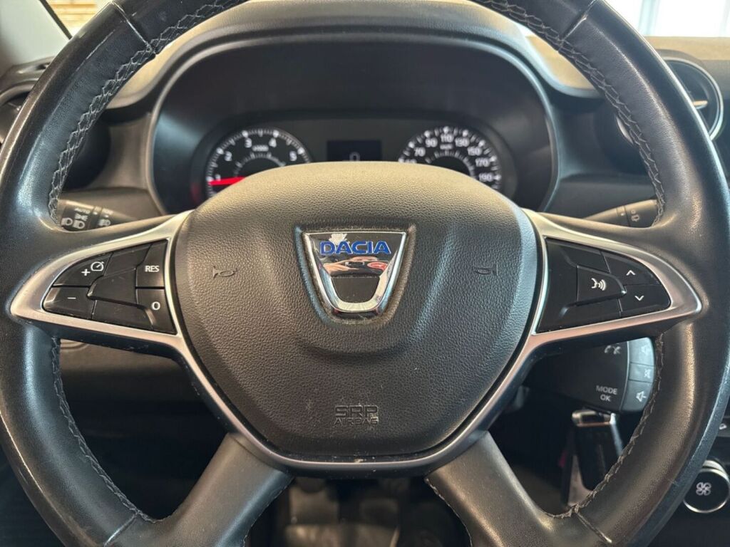 Dacia Duster 2020 Valkoinen