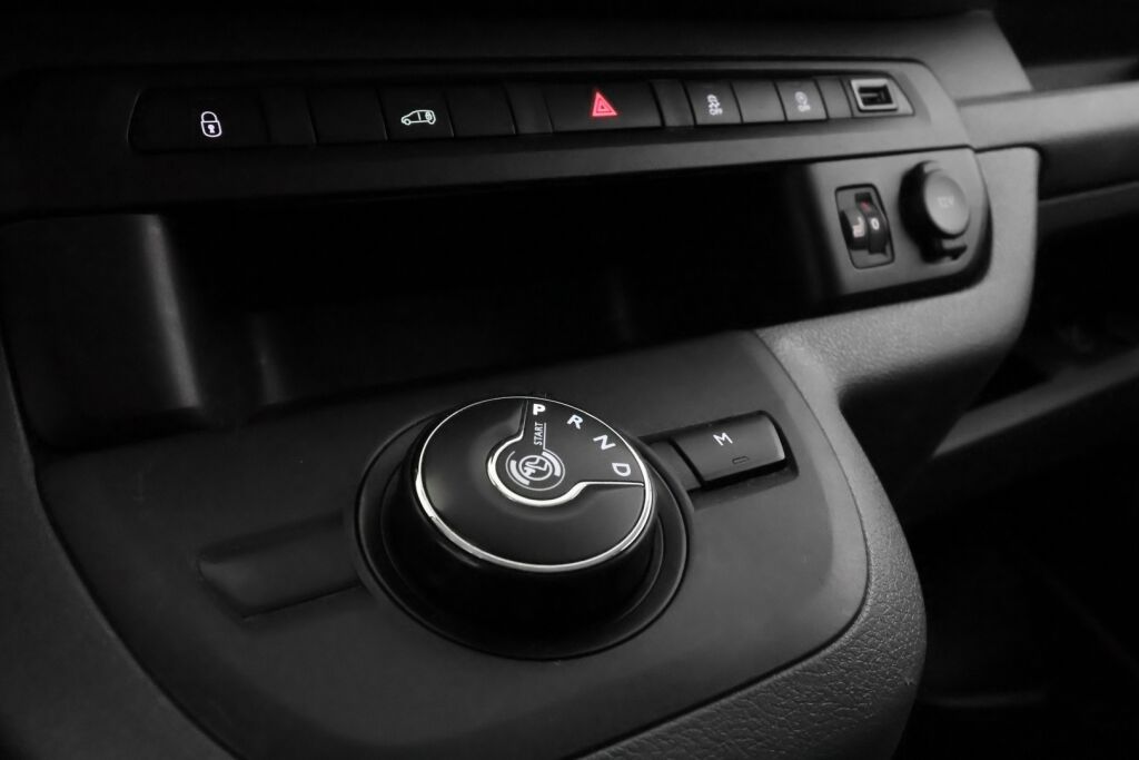 Peugeot Expert 2020 Valkoinen