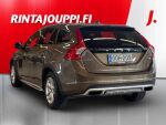 Volvo V60 Cross Country 2015 Ruskea (beige)