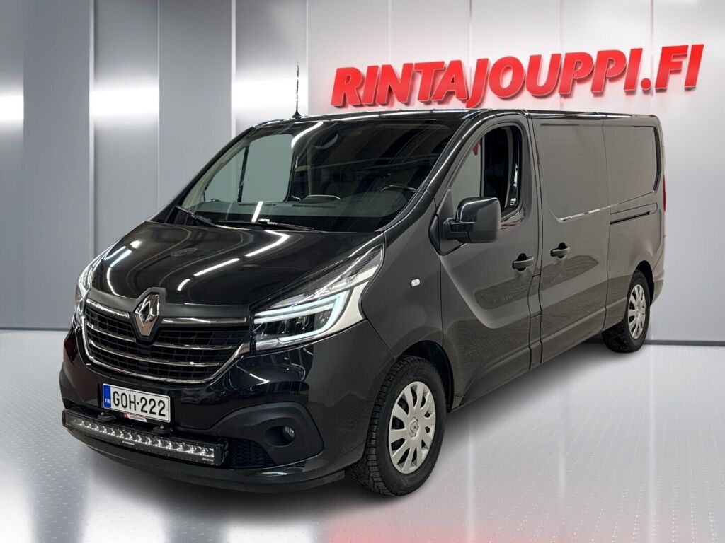 Renault Trafic 2020 Musta