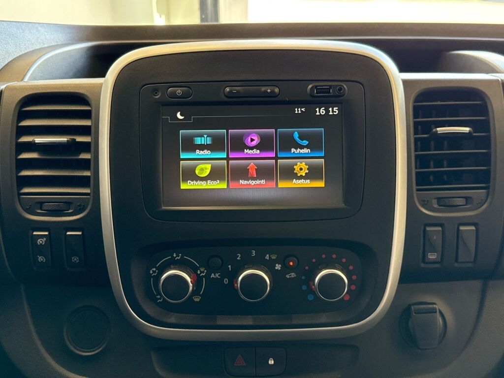Renault Trafic 2021 Sininen