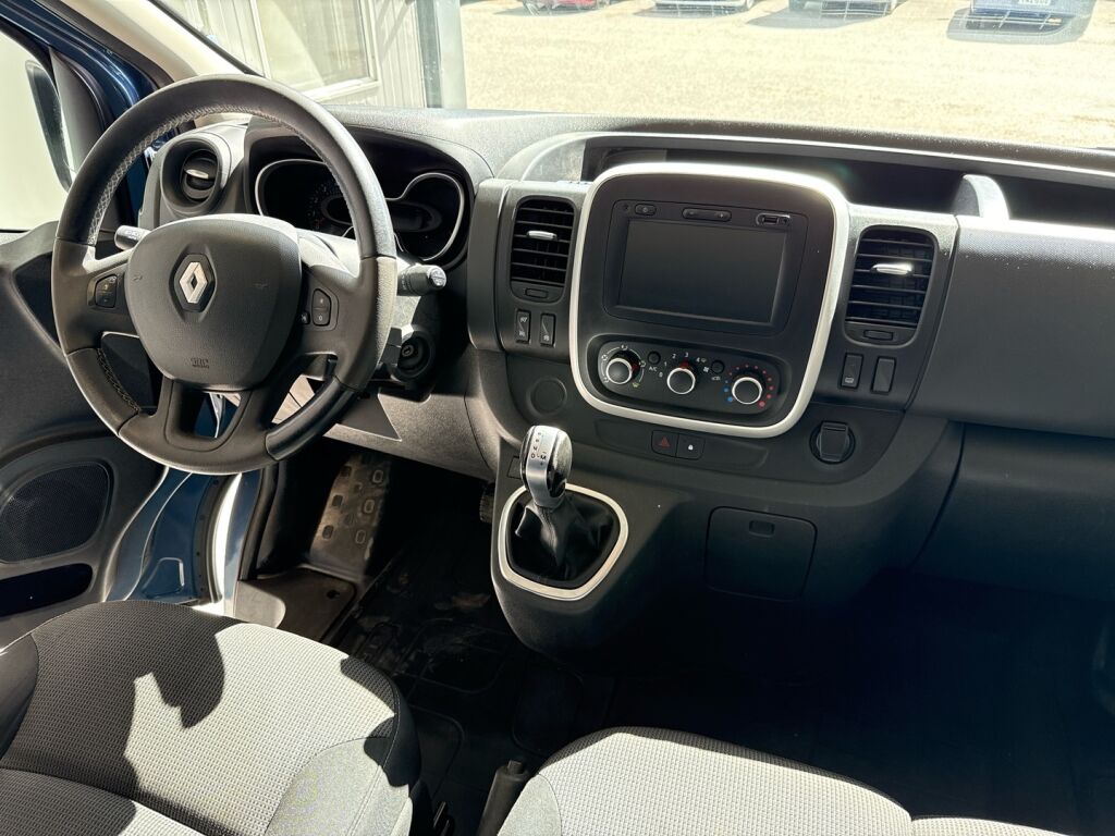 Renault Trafic 2020 Sininen