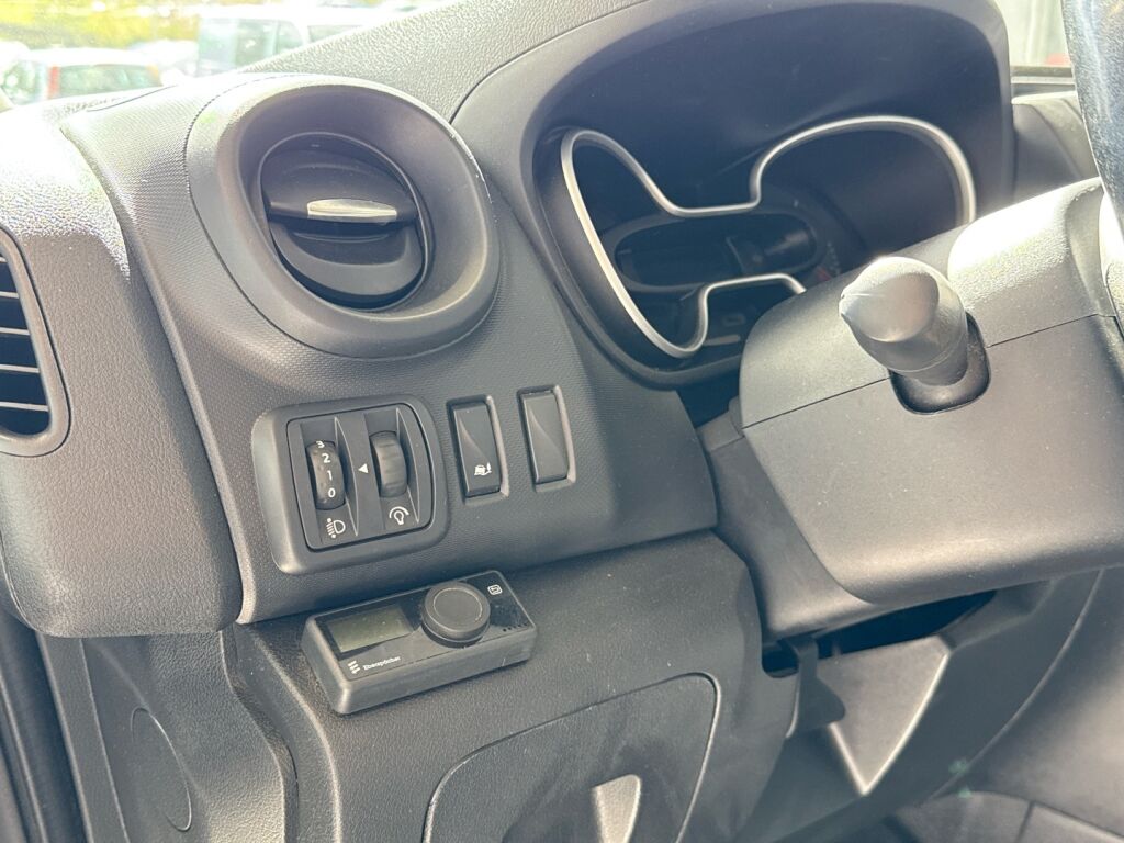 Renault Trafic 2020 Sininen