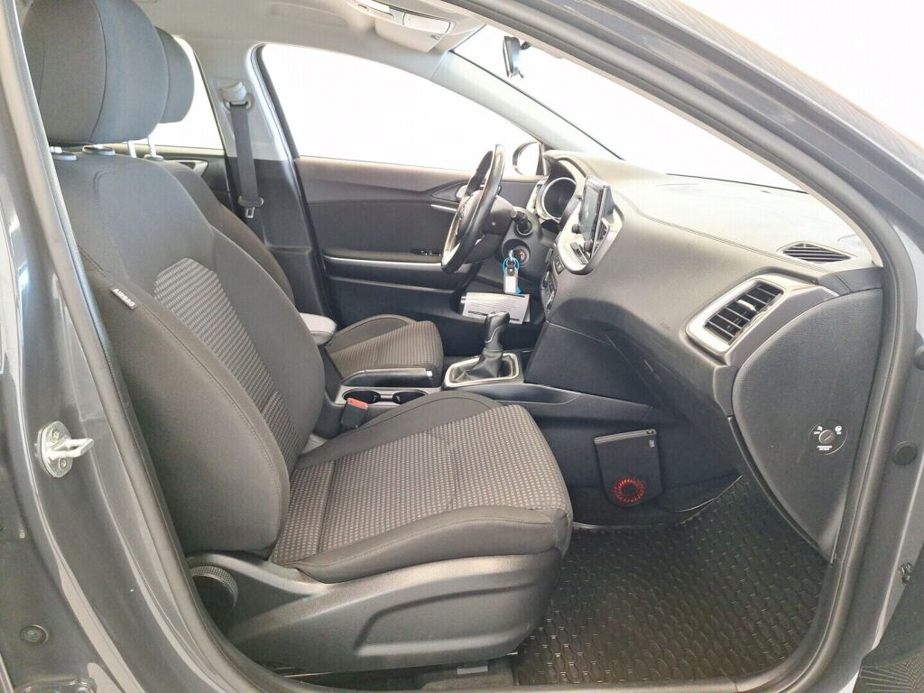 Kia Ceed 2020 Harmaa