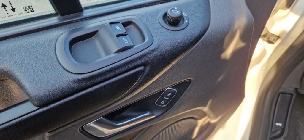 Ford Transit Custom 2020 Valkoinen