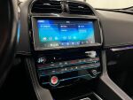 Jaguar F-PACE 2016 Harmaa