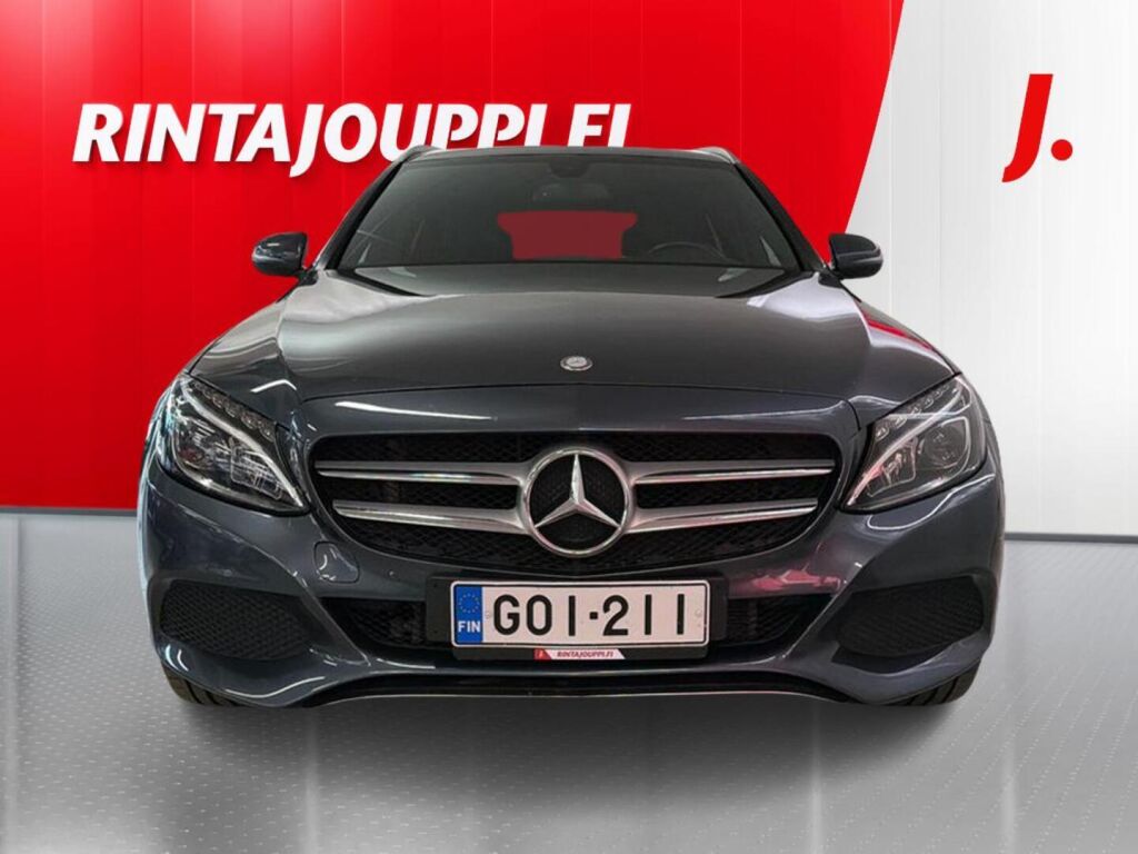 Mercedes-Benz C 2016 Musta