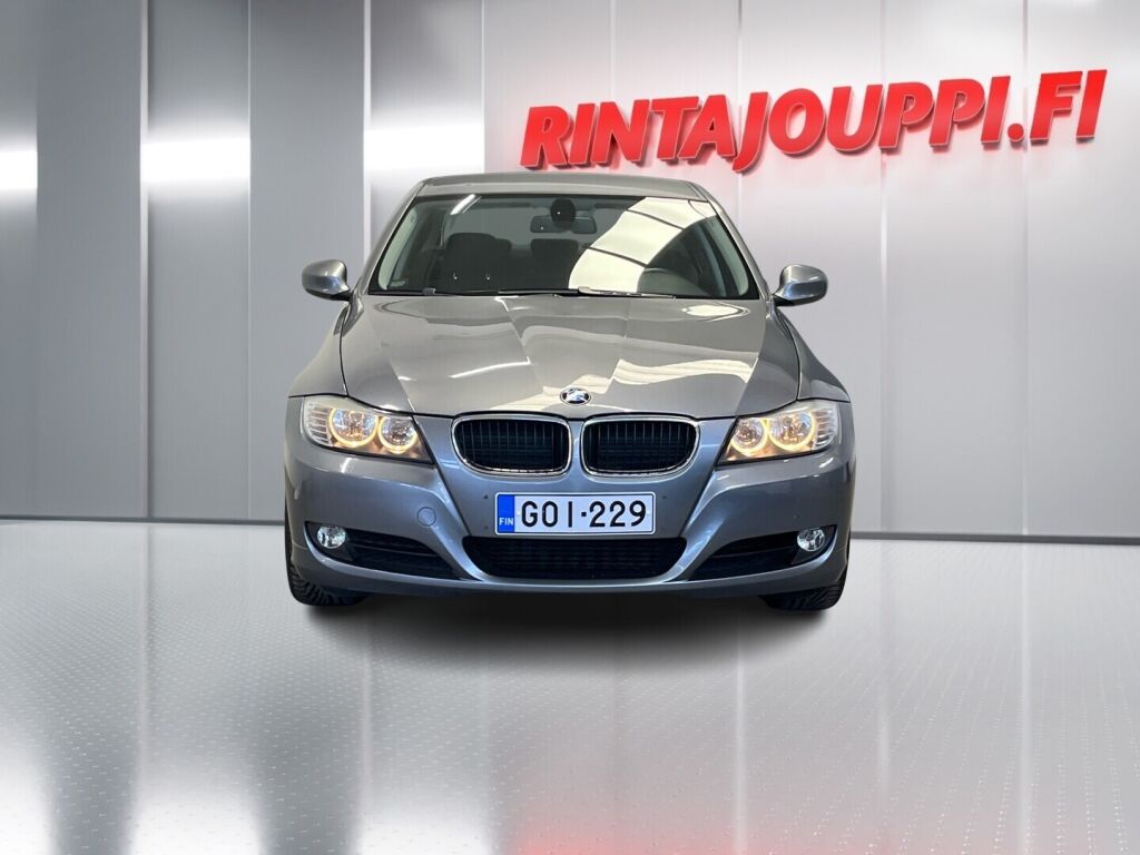 BMW 318 2008 