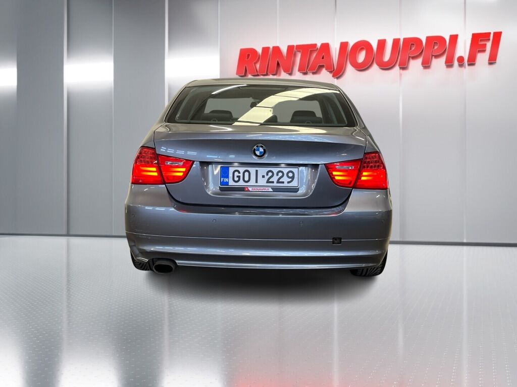 BMW 318 2008 