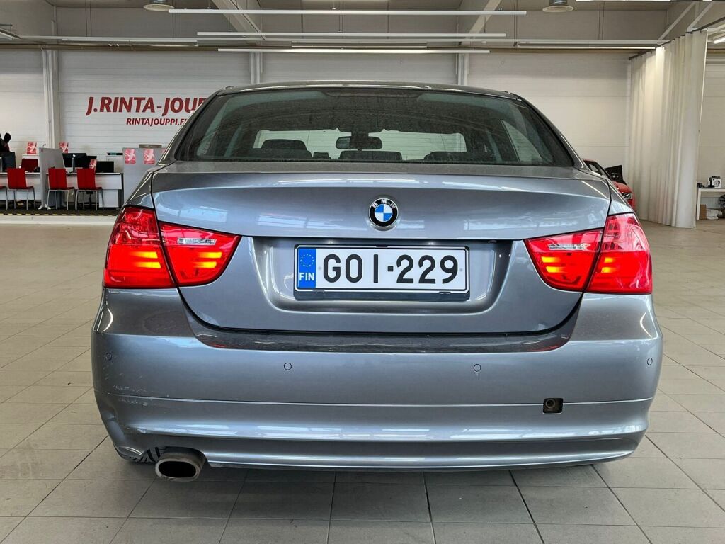 BMW 318 2008 