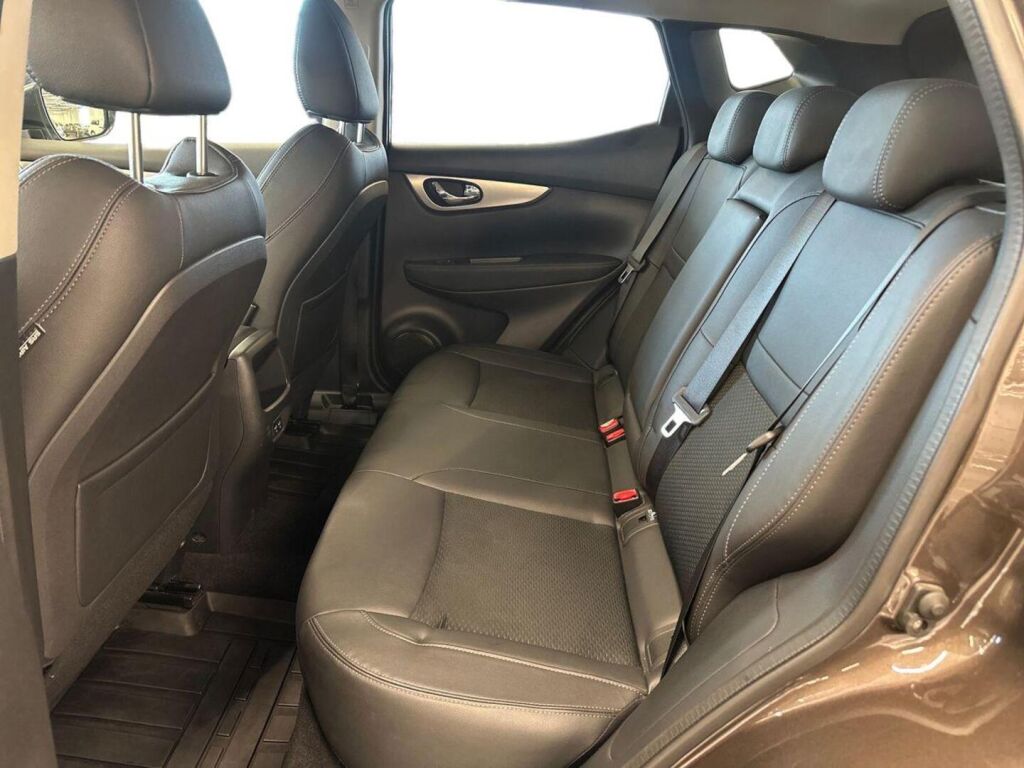 Nissan Qashqai 2020 Ruskea (beige)