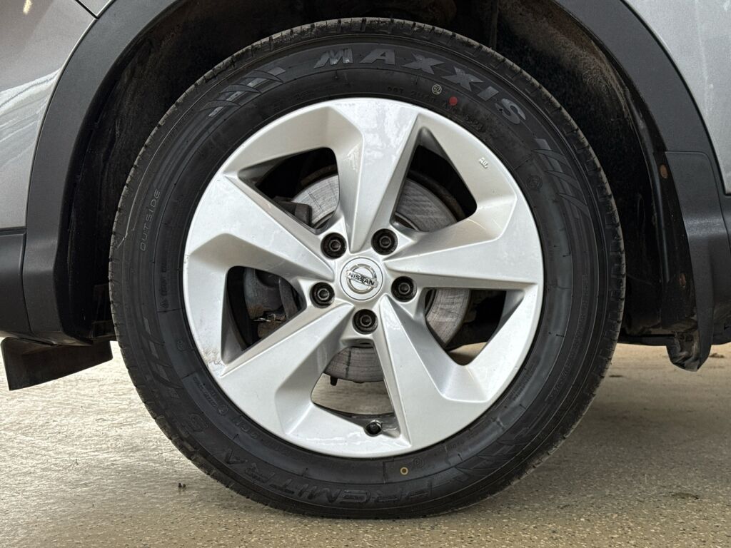 Nissan Qashqai 2021 Harmaa