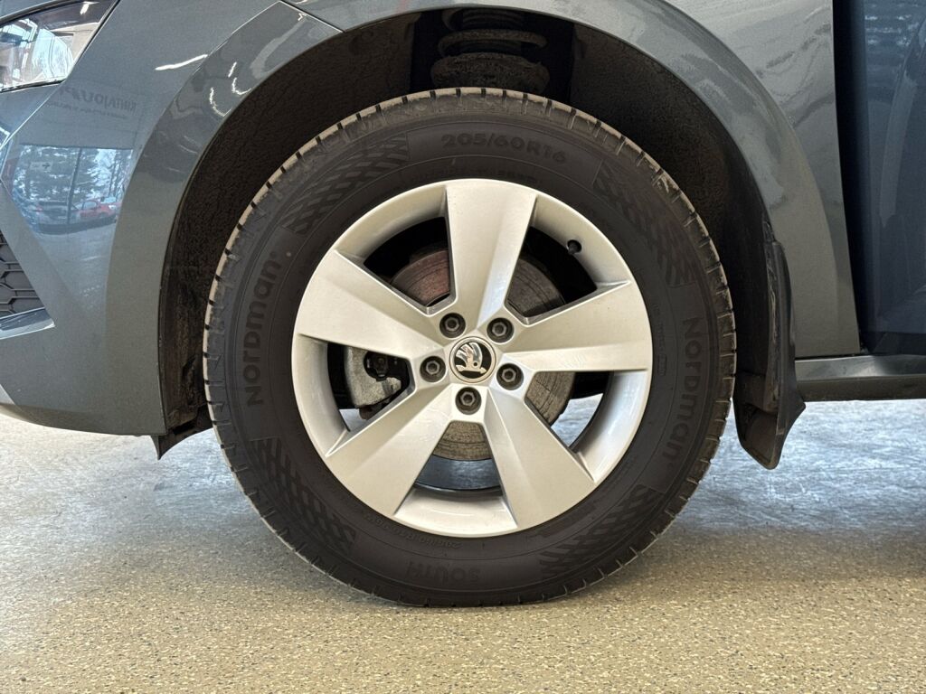 Skoda Kamiq 2020 Harmaa