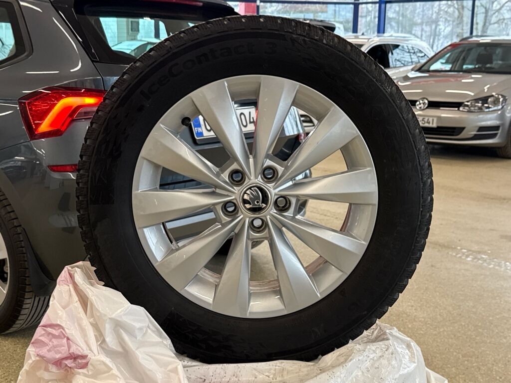 Skoda Kamiq 2020 Harmaa