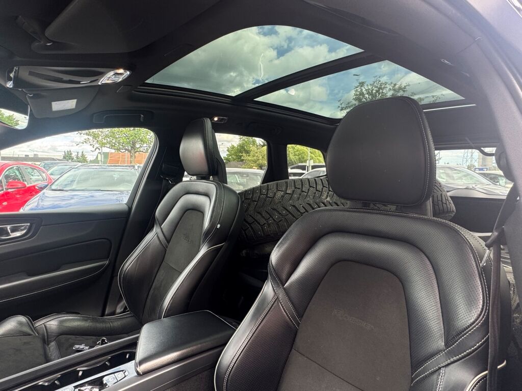 Volvo XC60 2018 Valkoinen