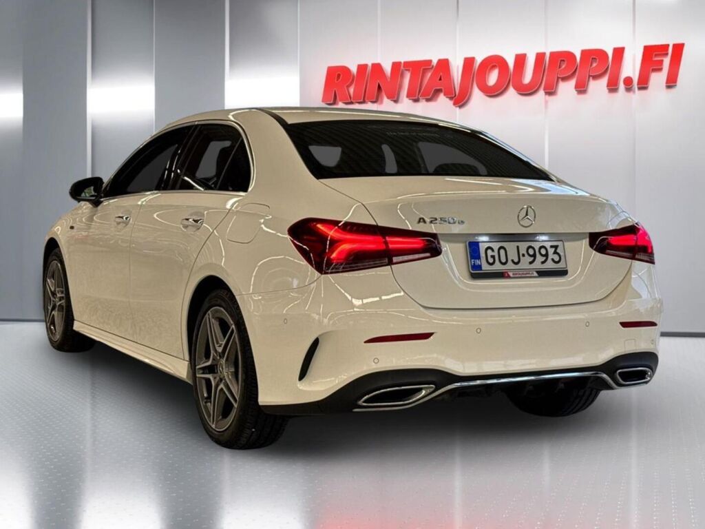 Mercedes-Benz A 2020 Valkoinen