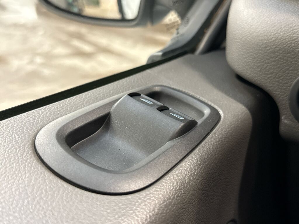 Ford Transit 2020 Valkoinen