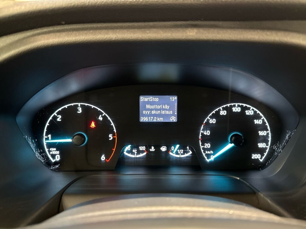 Ford Transit 2020 Valkoinen