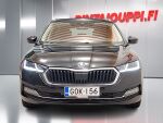 Skoda Octavia 2021 Musta