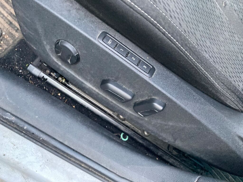 Skoda Octavia 2021 Valkoinen