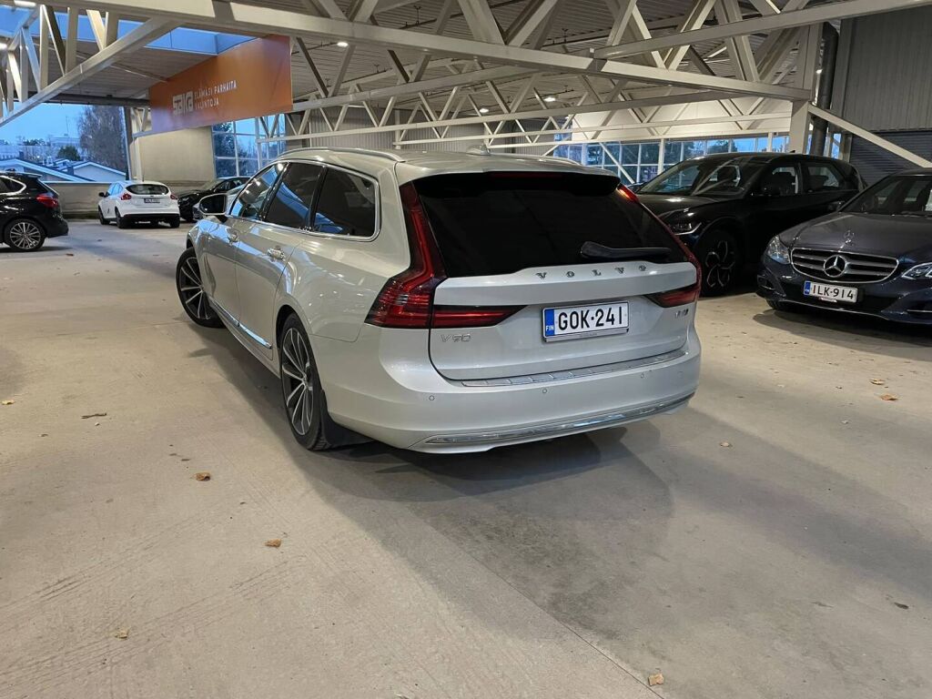 Volvo V90 2020 Harmaa