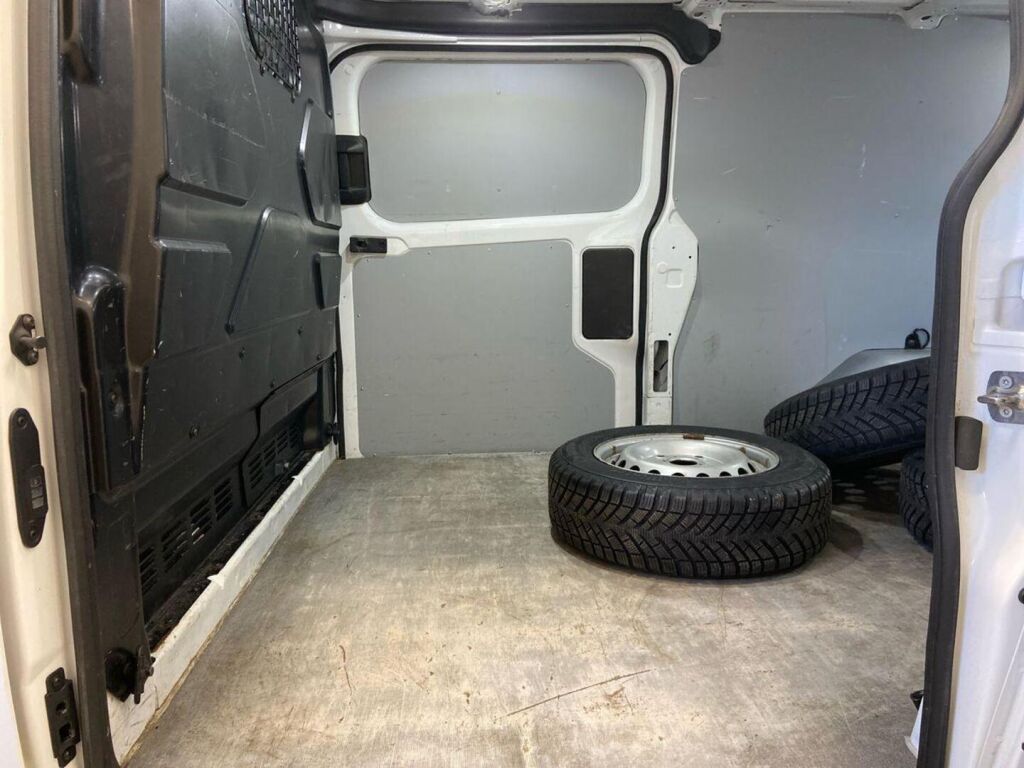 Ford Transit Custom 2021 Valkoinen