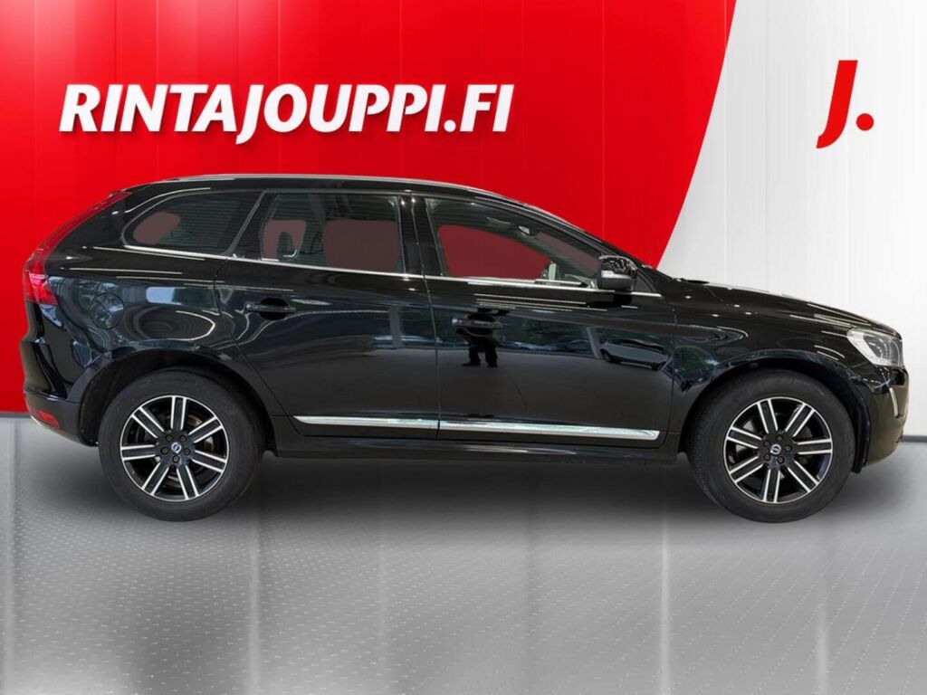 Volvo XC60 2017 Musta