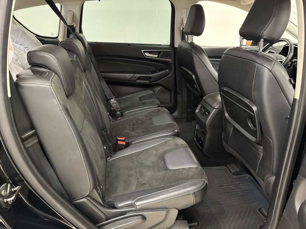 Ford S-Max 2017 Musta