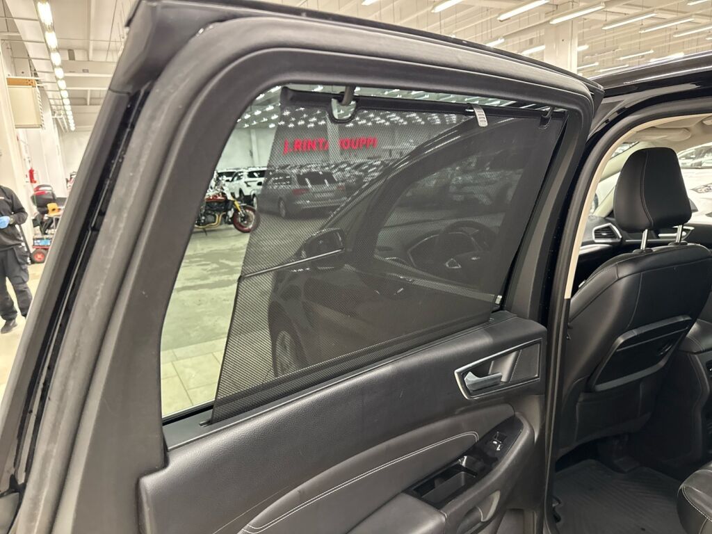 Ford S-Max 2017 Musta