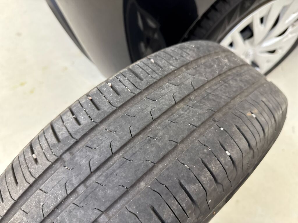 Toyota Yaris 2021 Musta