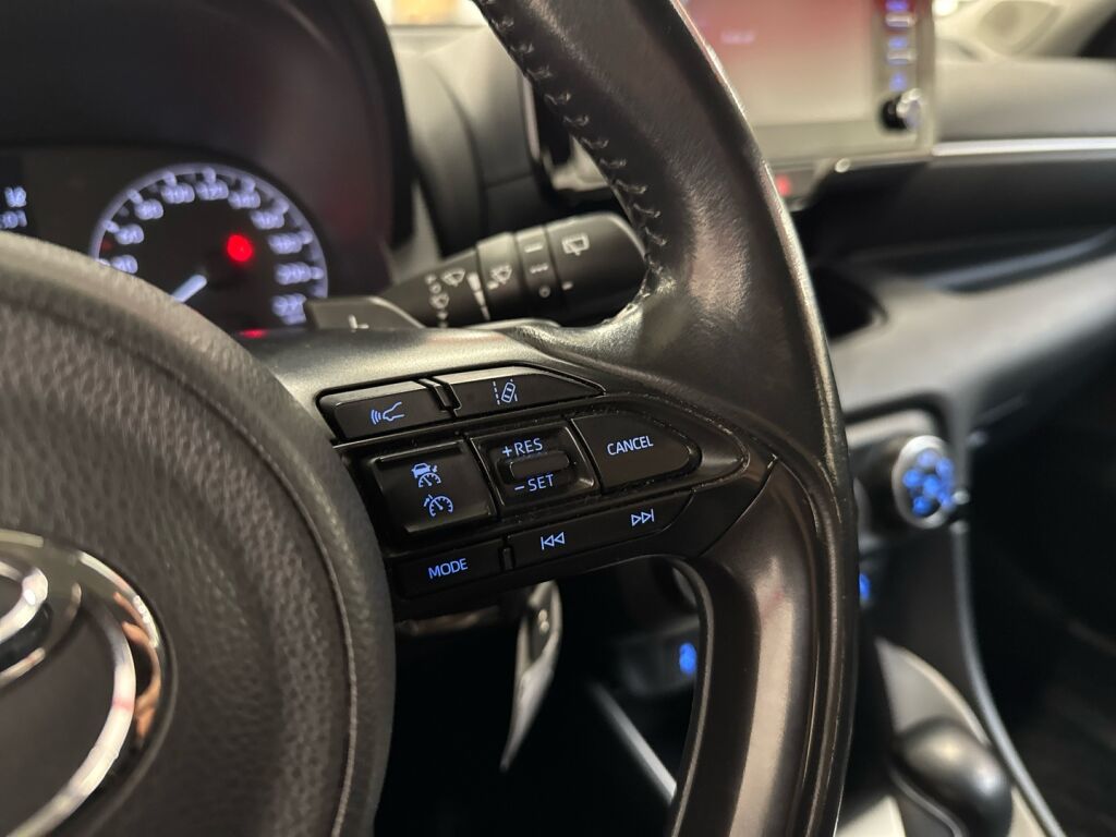 Toyota Yaris 2021 Musta