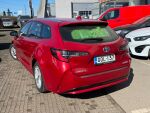 Toyota Corolla 2021 Punainen